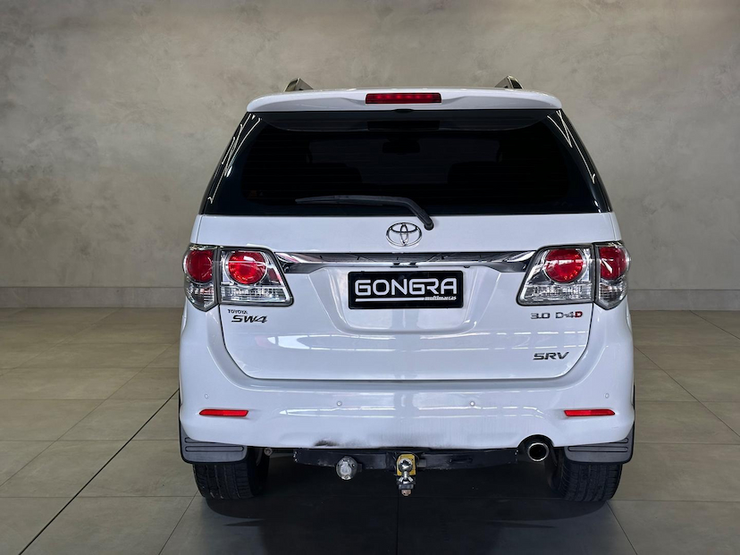 Foto do veículo TOYOTA HILUX SW4 SRV4X4 2015 162.500 KM 158.900,00