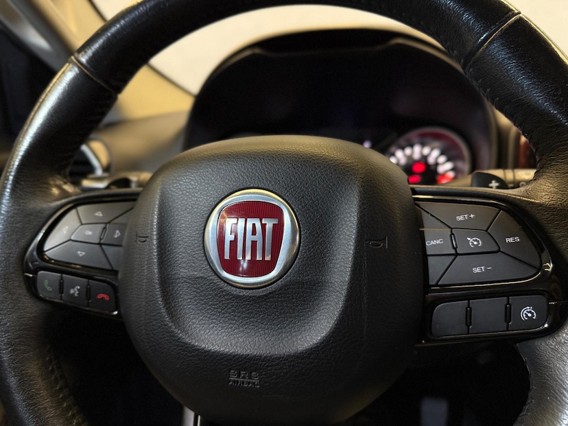 Foto do veículo FIAT TORO  1.8 16V EVO FLEX FREEDOM AT6 2019 52.660 KM 93.900,00