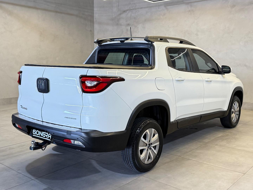 Foto do veículo FIAT TORO  1.8 16V EVO FLEX FREEDOM AT6 2019 52.660 KM 93.900,00