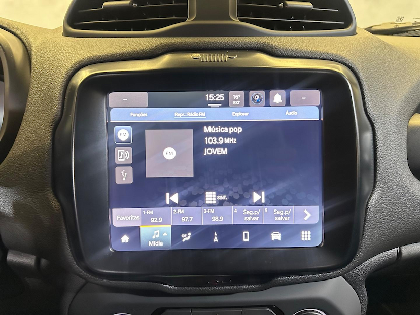 Foto do veículo JEEP RENEGADE  LONGITUDE T270 1.3 TB 4X2 FLEX AUT 2024 15.012 KM 119.900,00
