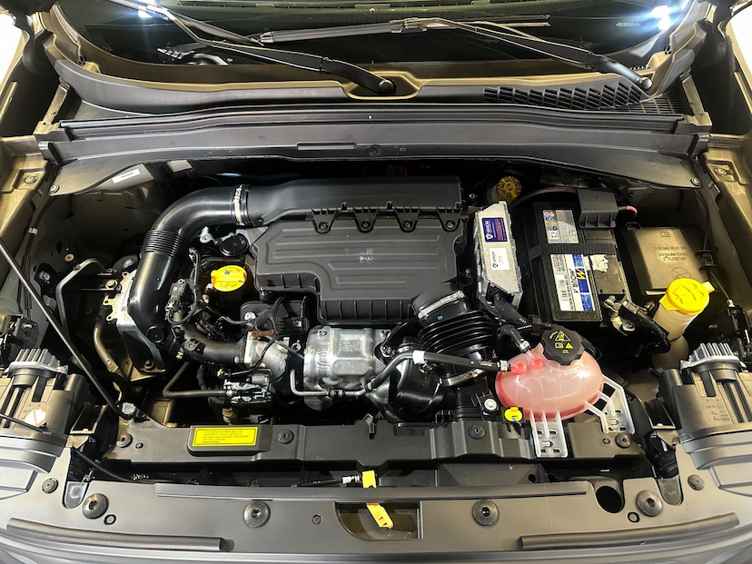 Foto do veículo JEEP RENEGADE  LONGITUDE T270 1.3 TB 4X2 FLEX AUT 2024 15.012 KM 119.900,00