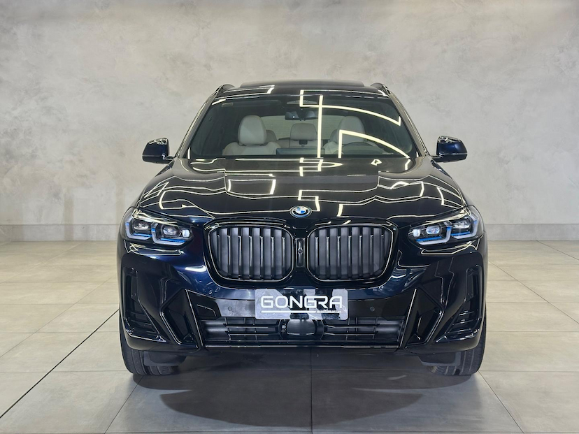 Foto do veículo BMW X3  XDRIVE30E 2024 14.605 KM 365.900,00