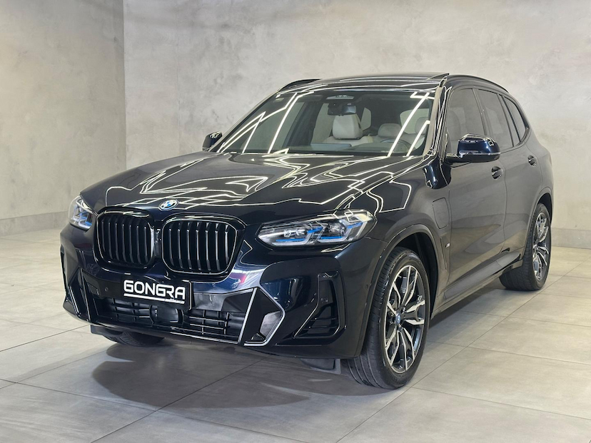 Foto do veículo BMW X3  XDRIVE30E 2024 14.605 KM 365.900,00