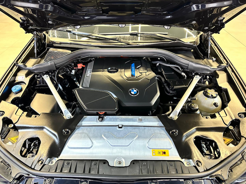 Foto do veículo BMW X3  XDRIVE30E 2024 14.605 KM 365.900,00