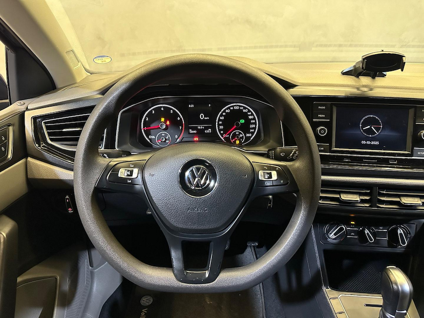 Foto do veículo VOLKSWAGEN POLO  CL AD 2020 58.804 KM 81.900,00