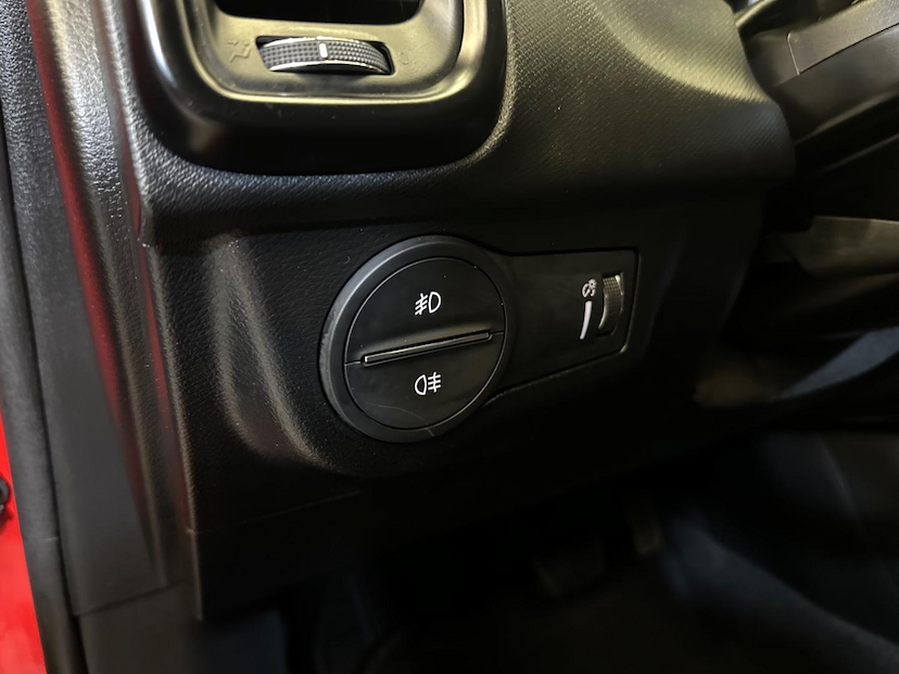 Foto do veículo FIAT TORO  FREEDOM AT9 2017 58.377 KM 87.900,00