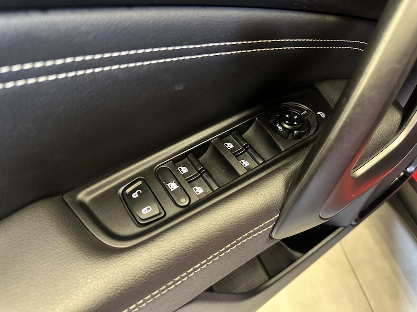 Foto do veículo FIAT TORO  FREEDOM AT9 2017 58.377 KM 87.900,00