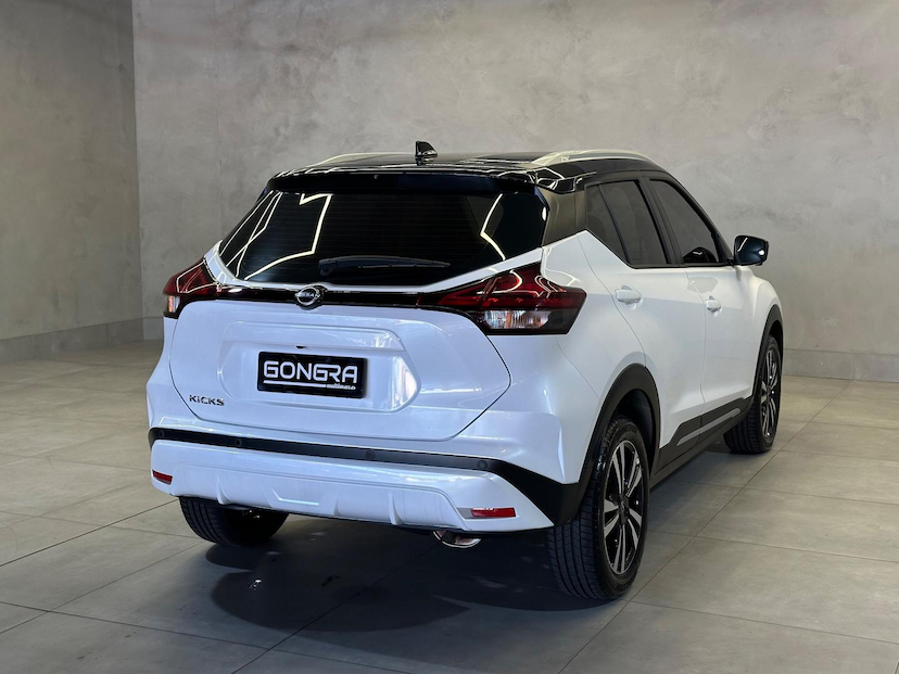 Foto do veículo NISSAN KICKS  EXCLUSIVE 1.6 16V FLEX AUT. 2024 15.052 KM 122.900,00