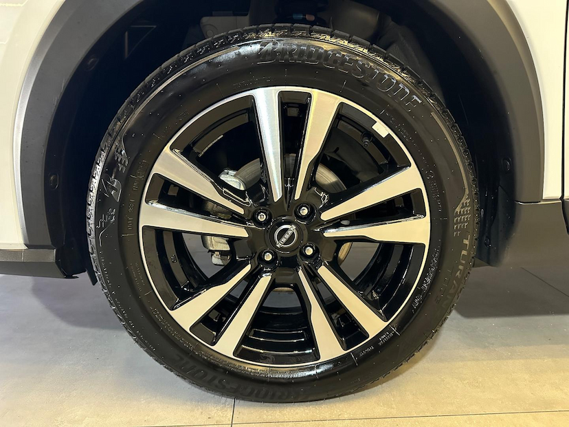 Foto do veículo NISSAN KICKS  EXCLUSIVE 1.6 16V FLEX AUT. 2024 15.052 KM 122.900,00