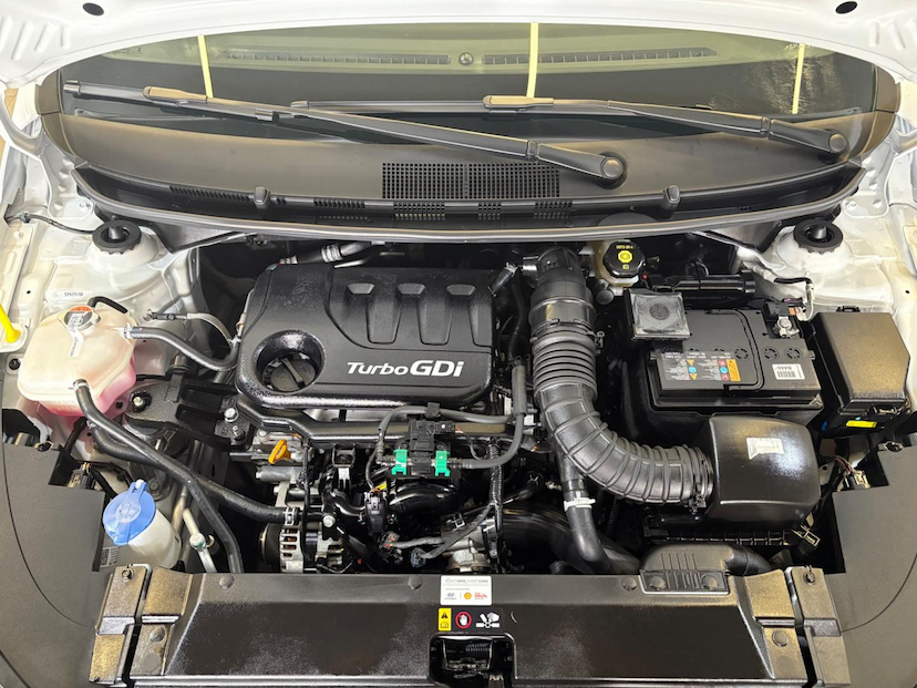 Foto do veículo HYUNDAI HB20  1.0 TGDI AT PLATINUM 2025 2.718 KM 104.900,00