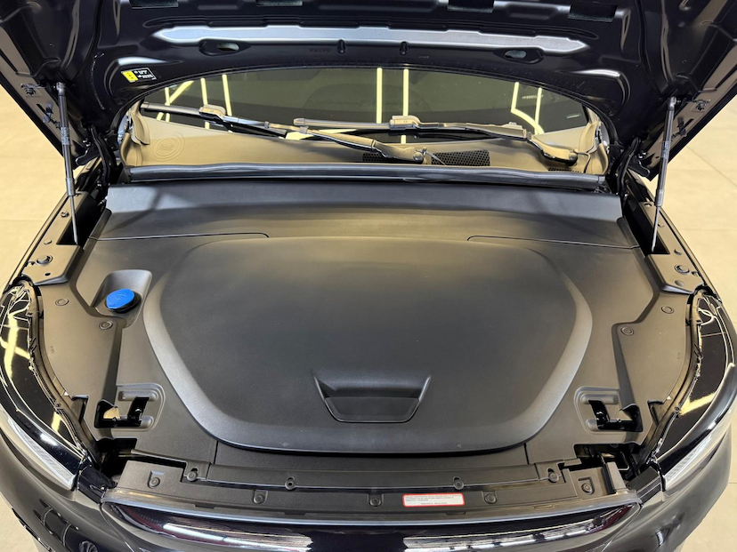 Foto do veículo VOLVO XC40 XC 40 RECHARGE PLUS (ELÉTRICO) 2023 17.702 KM 204.900,00