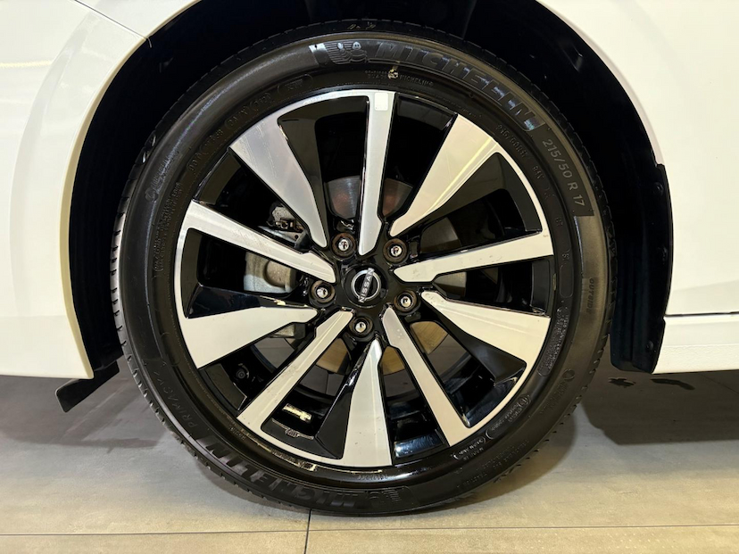 Foto do veículo NISSAN SENTRA  EXCLUSIVE INT. PREMIUM 2.0 16V AUT. 2025 14.953 KM 168.900,00