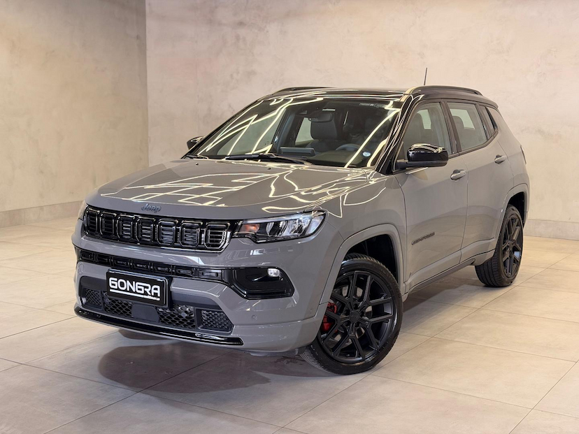 Foto do veículo JEEP COMPASS  BLACK HURRICANE 2.0 4X4 TB AUT 2025 15.882 KM 199.900,00