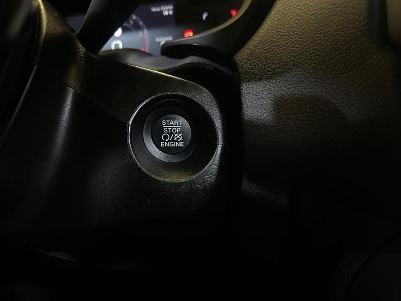 Foto do veículo JEEP RENEGADE  S T270 1.3 TB 4X4 FLEX AUT 2023 43.911 KM 113.900,00