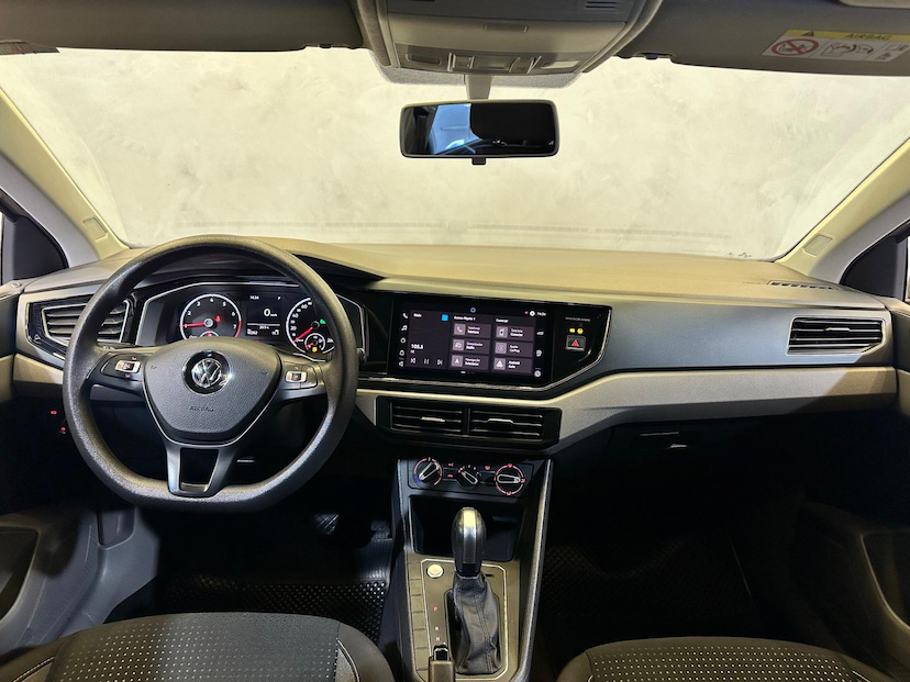 Foto do veículo VOLKSWAGEN POLO  CL TSI 2022 60.158 KM 91.900,00