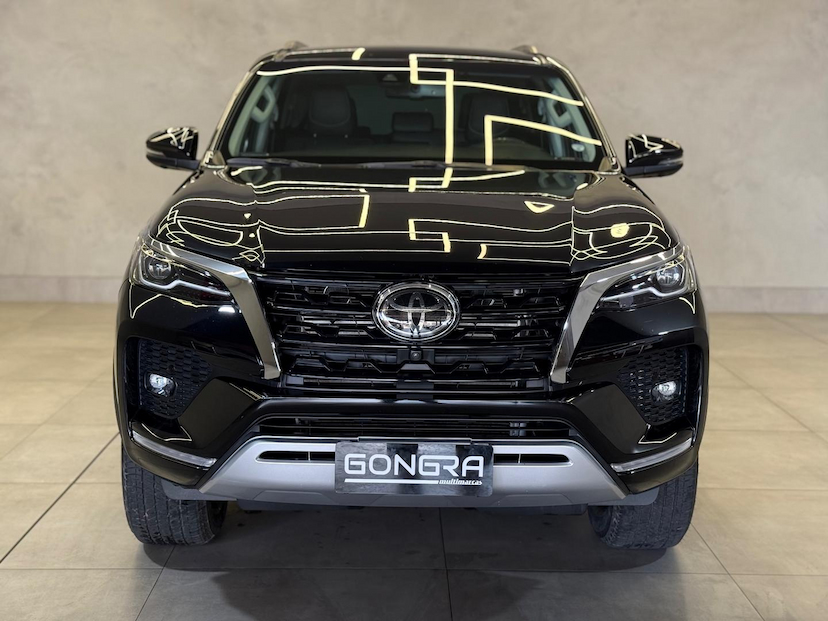Foto do veículo TOYOTA HILUX  SW4 2.8 SRX 4X4 16V TURBO INTERCOOLER DIESEL 4P 2022 46.487 KM 309.900,00