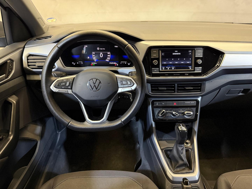 Foto do veículo VOLKSWAGEN T-CROSS T CROSS TSI 2024 44.081 KM 104.900,00