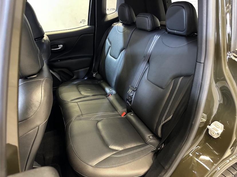Foto do veículo JEEP RENEGADE  1.8 16V FLEX LIMITED 4P AUT 2019 83.700 KM 78.900,00
