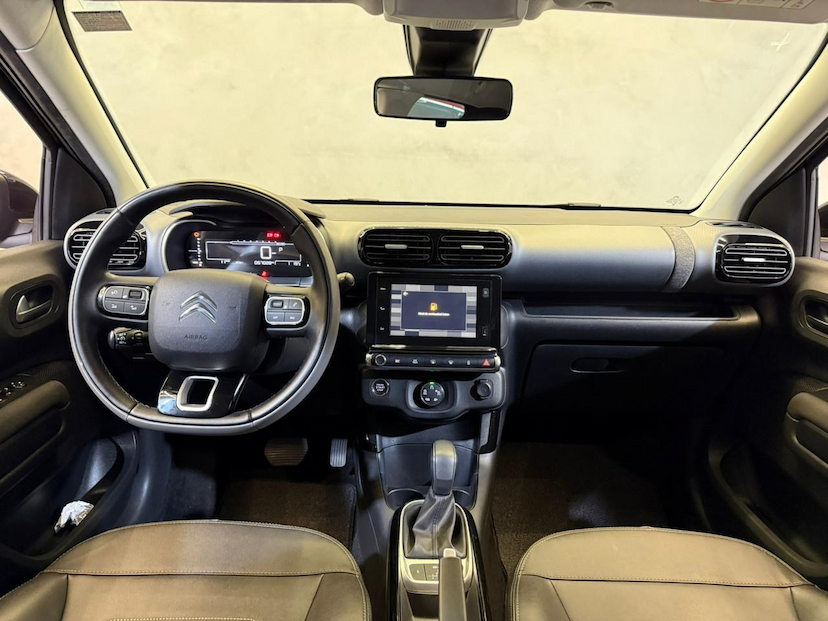 Foto do veículo CITROËN C4 CACTUS C4CACTUS SHINE T 2023 56.972 KM 96.900,00