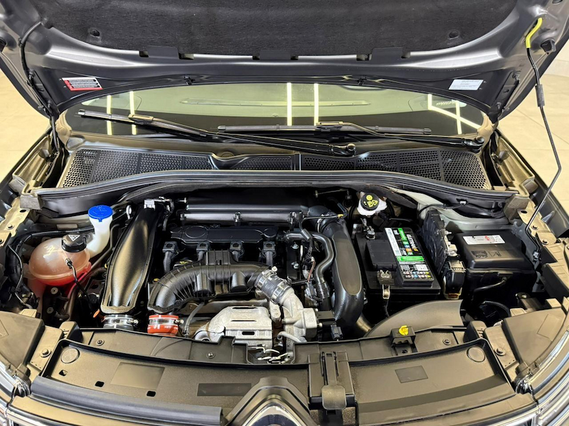 Foto do veículo CITROËN C4 CACTUS C4CACTUS SHINE T 2023 56.972 KM 96.900,00