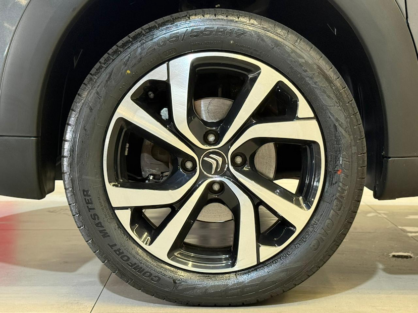 Foto do veículo CITROËN C4 CACTUS C4CACTUS SHINE T 2023 56.972 KM 96.900,00