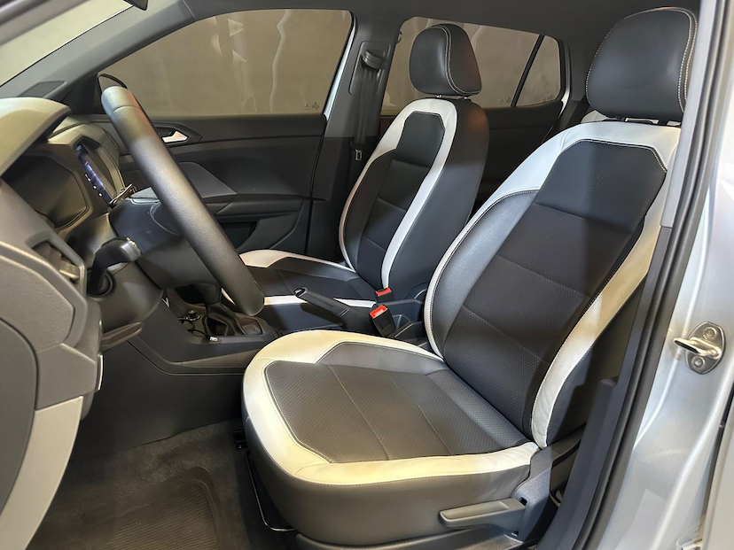 Foto do veículo VOLKSWAGEN T-CROSS T CROSS SENSE TSI 2022 51.860 KM 96.900,00