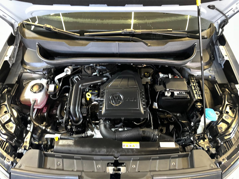 Foto do veículo VOLKSWAGEN T-CROSS T CROSS SENSE TSI 2022 51.860 KM 96.900,00