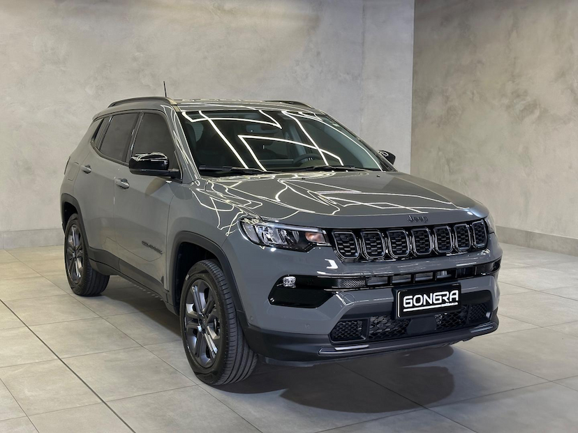 Foto do veículo JEEP COMPASS  LONG. NIG. EAGLE 1.3 4X2 FLEX AUT. 2025 11.200 KM 169.900,00