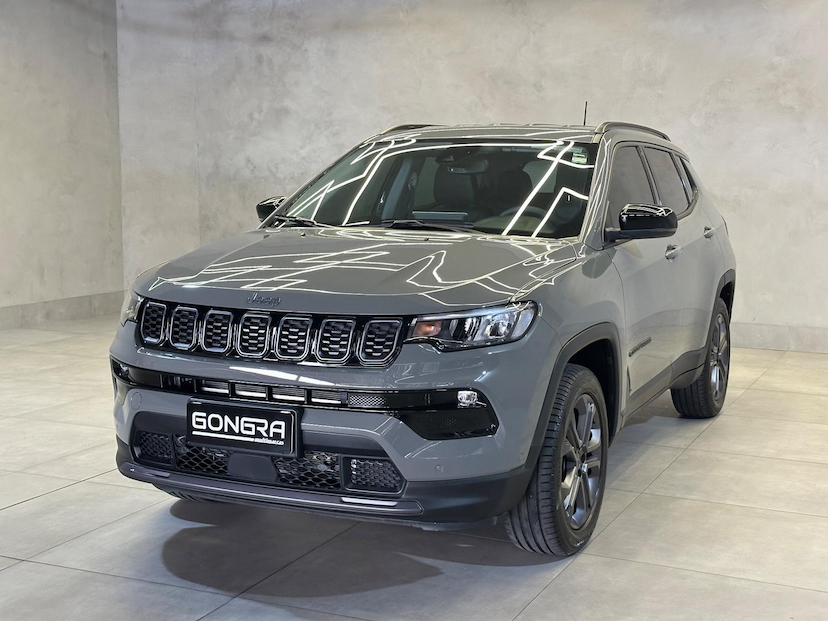 Foto do veículo JEEP COMPASS  LONG. NIG. EAGLE 1.3 4X2 FLEX AUT. 2025 11.200 KM 169.900,00