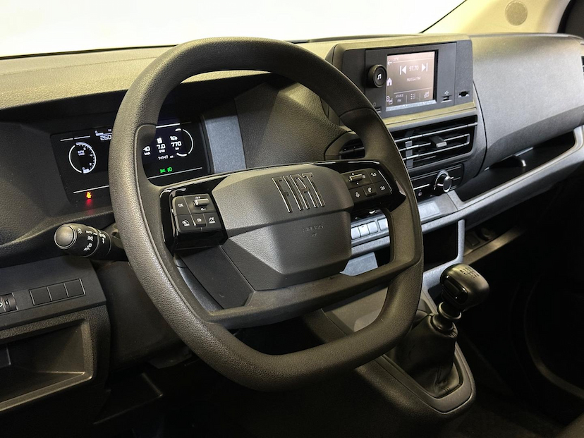 Foto do veículo FIAT SCUDO  CARGO TD 2025 14.146 KM 169.900,00