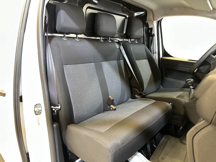 Foto do veículo FIAT SCUDO  CARGO TD 2025 14.146 KM 169.900,00