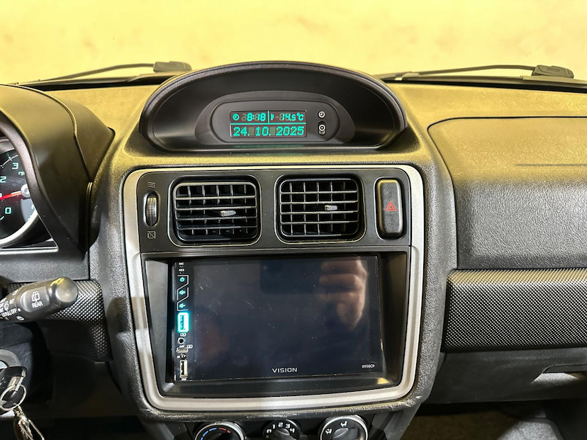 Foto do veículo MITSUBISHI PAJERO TR4  FL 2WD HP 2015 97.000 KM 64.900,00