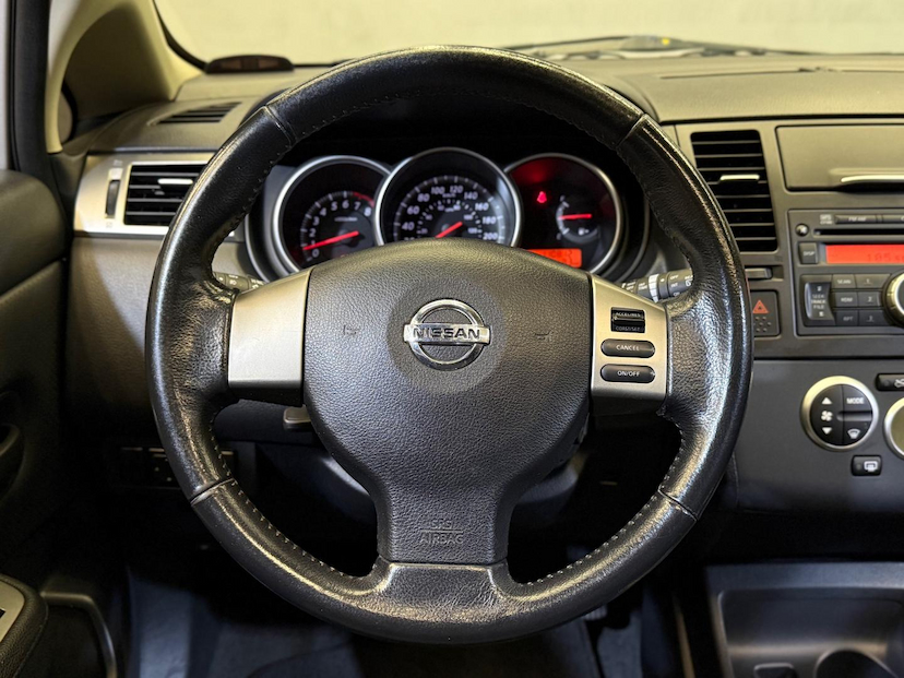 Foto do veículo NISSAN TIIDA  18SL FLEX 2013 110.769 KM 45.900,00