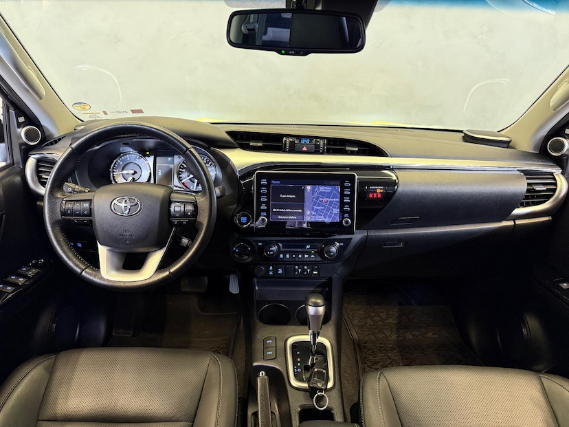 Foto do veículo TOYOTA HILUX  CDSRXA4FD 2022 58.900 KM 253.900,00