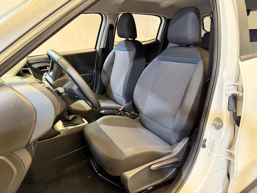 Foto do veículo CITROËN C3  FEEL PK AT 2023 50.545 KM 76.900,00