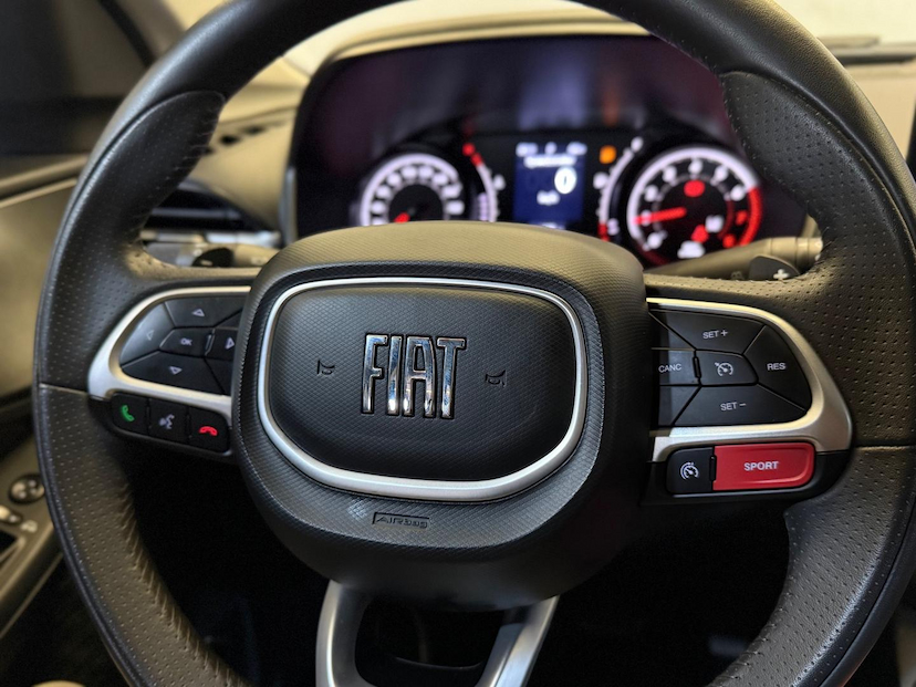 Foto do veículo FIAT FASTBACK  AUDACE 2024 22.085 KM 114.900,00