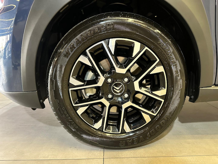 Foto do veículo CITROËN BASALT  SHINE 1.0 FLEX TB 200 5P AUT. 2025 12.444 KM 104.900,00