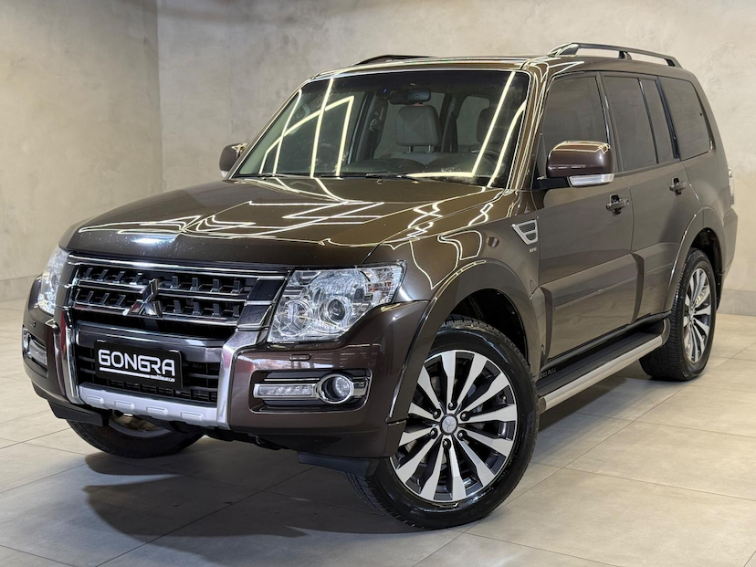 Foto do veículo MITSUBISHI PAJERO FULL  3.2 HPE 4X4 16V TURBO INTERCOOLER 2019 186.092 KM 199.900,00