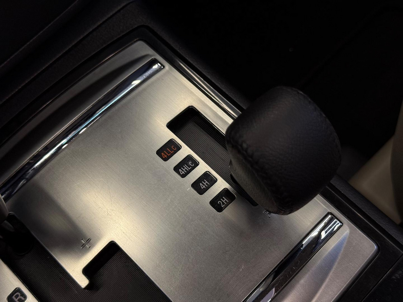 Foto do veículo MITSUBISHI PAJERO FULL  3.2 HPE 4X4 16V TURBO INTERCOOLER 2019 186.092 KM 199.900,00