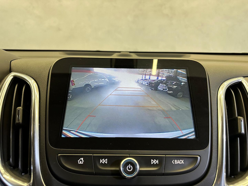 Foto do veículo CHEVROLET EQUINOX CHEV  LT 2019 50.898 KM 112.900,00