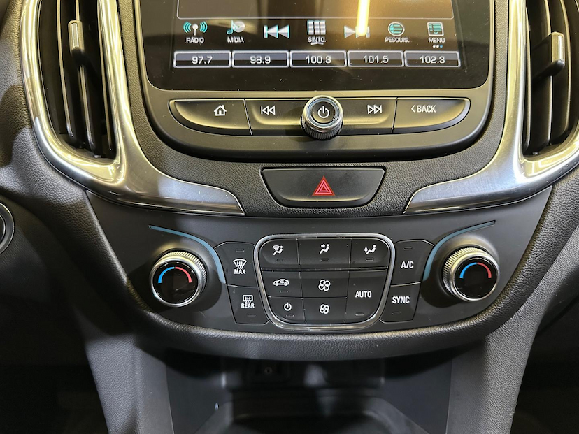 Foto do veículo CHEVROLET EQUINOX CHEV  LT 2019 50.898 KM 112.900,00