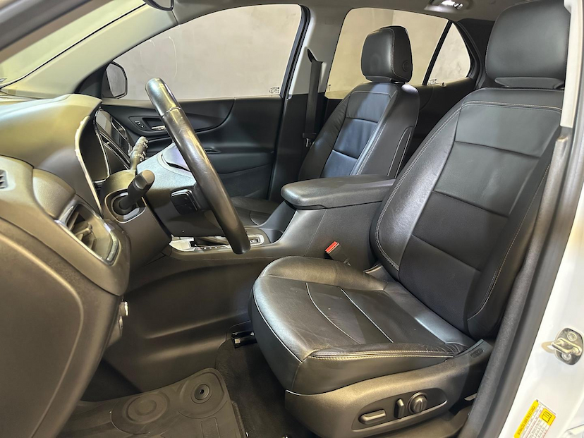 Foto do veículo CHEVROLET EQUINOX CHEV  LT 2019 50.898 KM 112.900,00