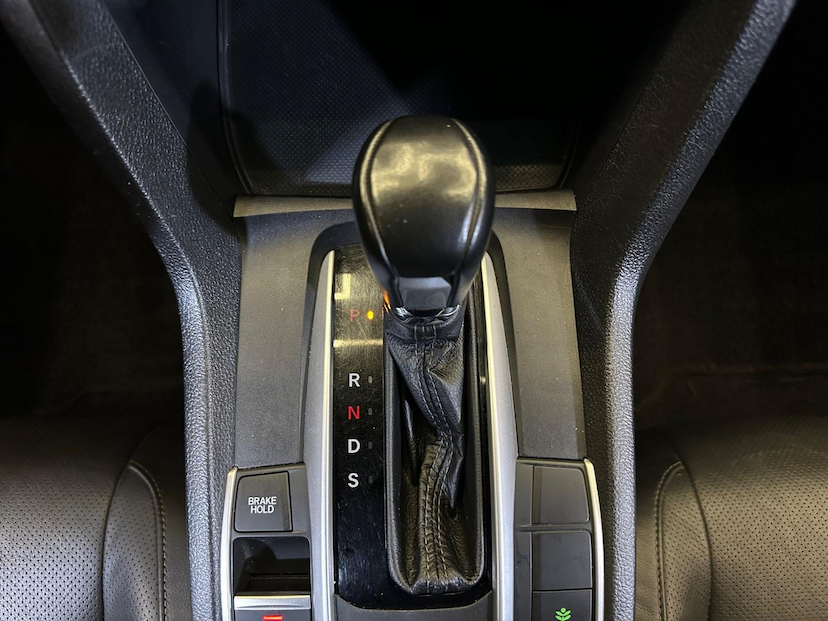 Foto do veículo HONDA CIVIC  EXL CVT 2020 70.392 KM 126.900,00