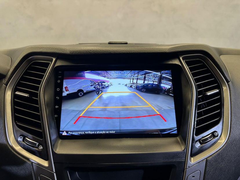 Foto do veículo HYUNDAI SANTA FÉ SANTA FE/GLS 3.3 V6 4X4 TIPTRONIC 2018 91.951 KM 119.900,00