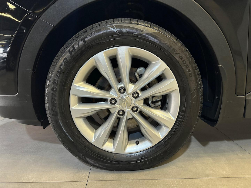 Foto do veículo HYUNDAI SANTA FÉ SANTA FE/GLS 3.3 V6 4X4 TIPTRONIC 2018 91.951 KM 119.900,00