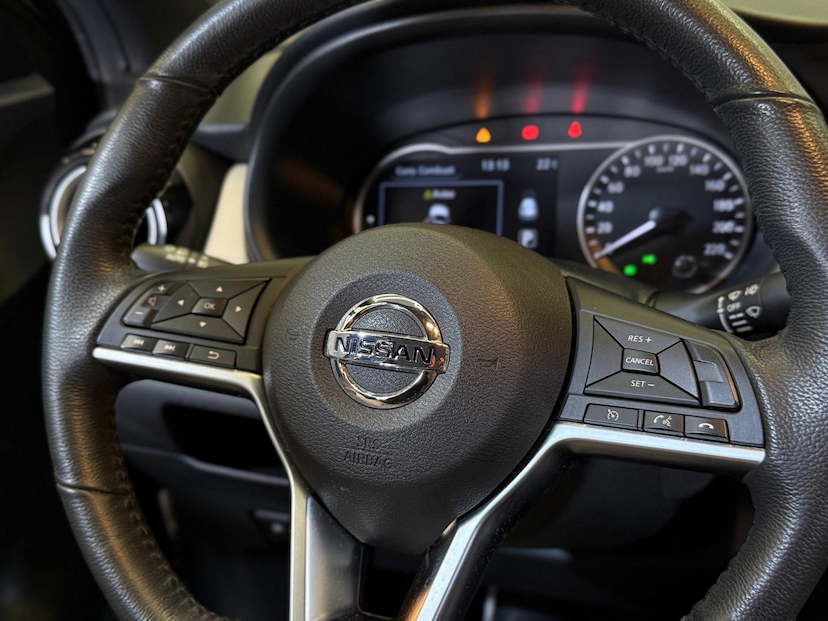 Foto do veículo NISSAN KICKS  SL CVT 2021 28.500 KM 99.900,00