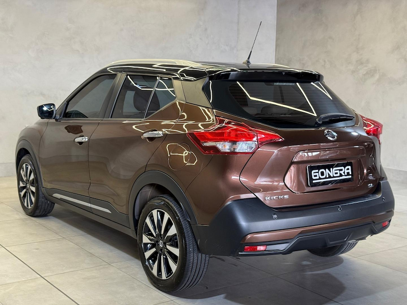 Foto do veículo NISSAN KICKS  SL CVT 2021 28.500 KM 99.900,00