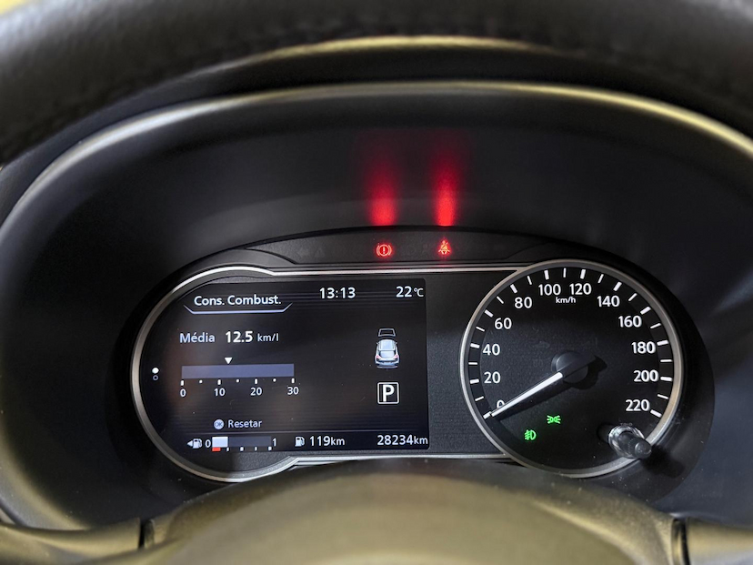 Foto do veículo NISSAN KICKS  SL CVT 2021 28.500 KM 99.900,00