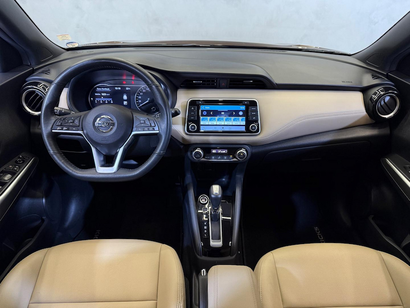 Foto do veículo NISSAN KICKS  SL CVT 2021 28.500 KM 99.900,00