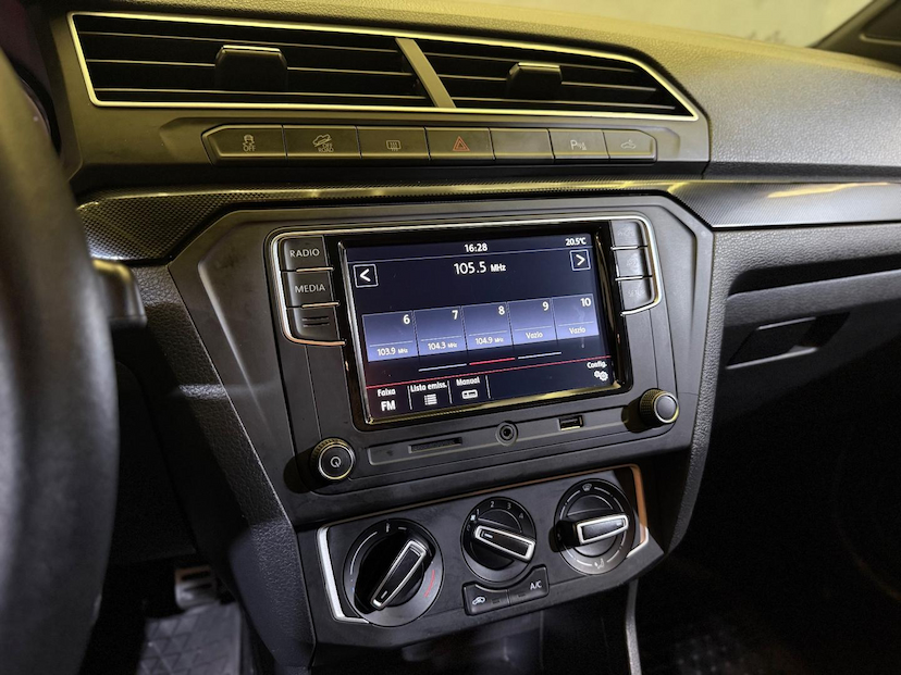 Foto do veículo VOLKSWAGEN SAVEIRO  CD CROSS MPI 2023 49.846 KM 99.900,00
